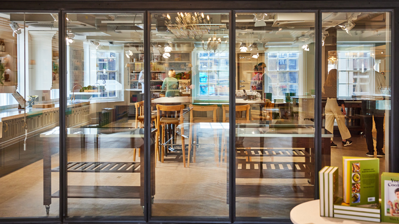 Fortnum Mason 三楼工作室的外观