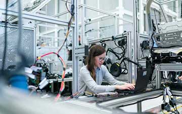 边缘机器学习：在物联网设备上实现人工智能