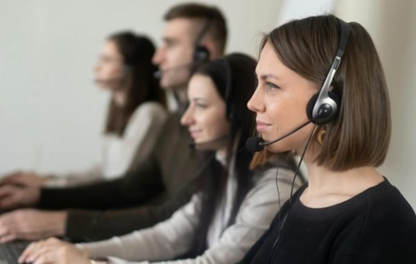 AVOXI 将 AI 嵌入全球云语音：通过主动、个性化和智能服务转型企业联络中心