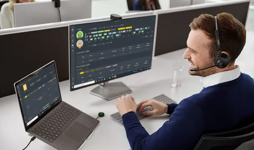 AI 的第二阶段：为什么座席增强必须遵循联络中心的自动化