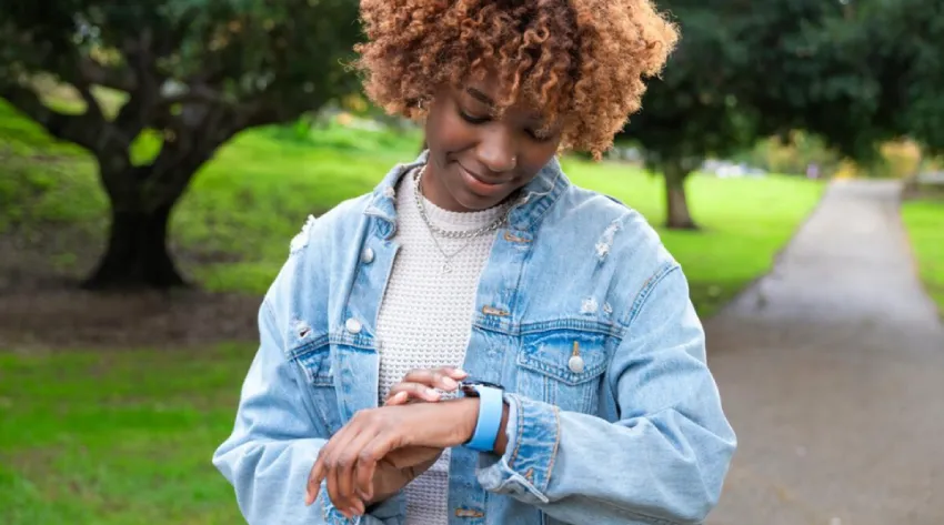 谷歌将 AI 诈骗检测扩展至 Pixel 设备上的聊天应用