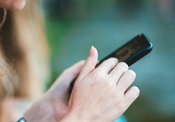 报告：人工智能推动移动技术进入下一阶段