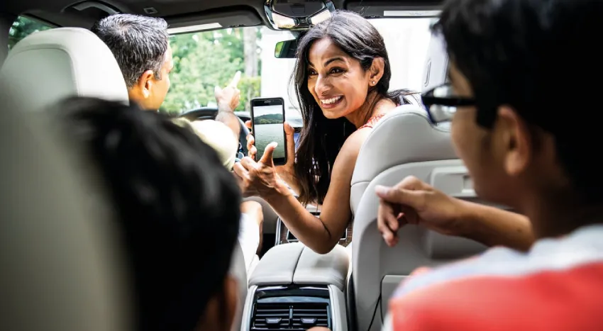 研究：智能手机引领车载音频的未来