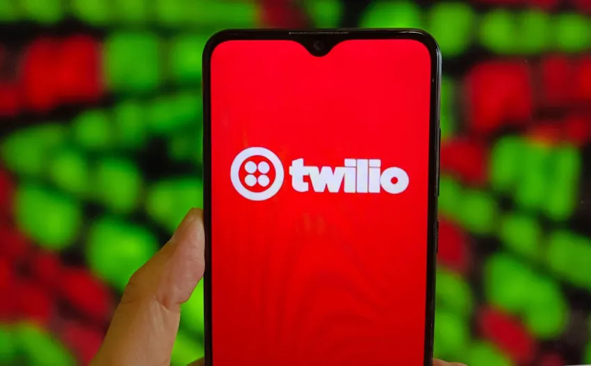 Twilio第二季度营收超出预期11%